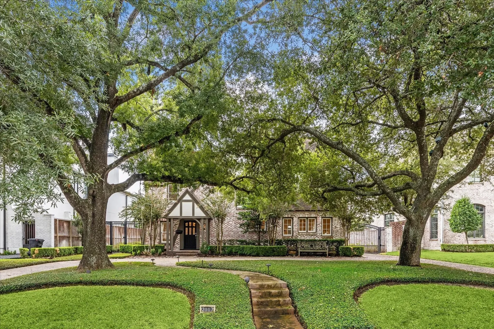 2117 Chilton Road, Houston, Texas, United States. - Photo 45