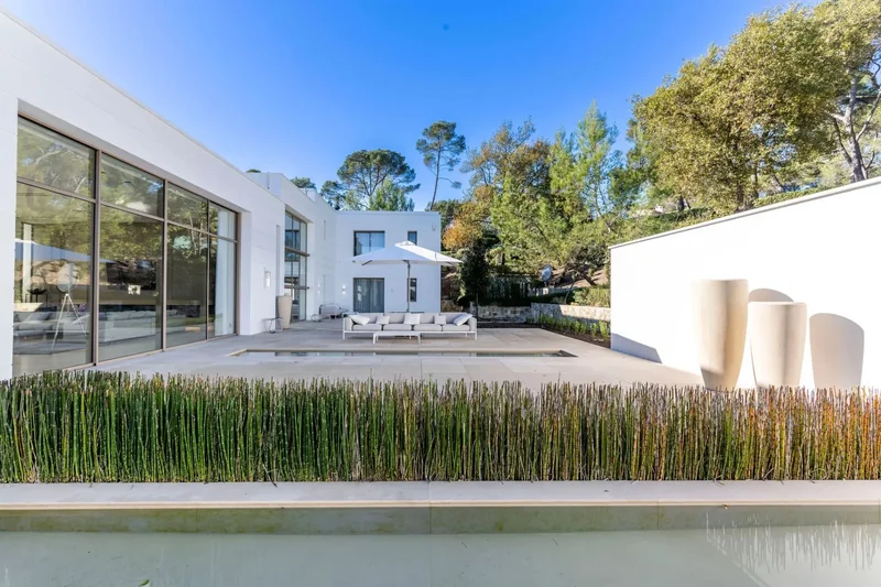 Mougins, Provence-Alpes-Côte d'Azur, France. - Photo 43