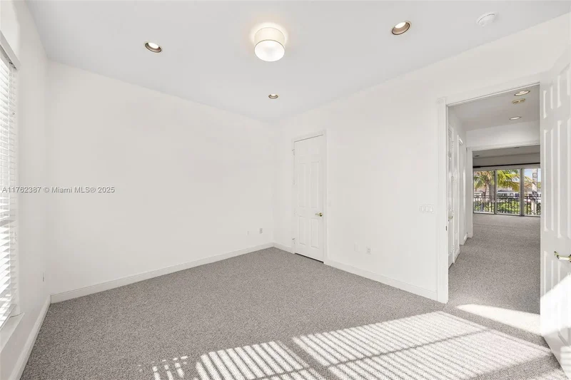 1500 Shoreline Way, Hollywood, Florida, United States. - Photo 32