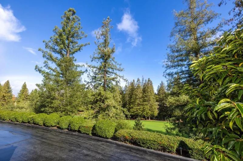166 Sand Hill Circle, Menlo Park, California, United States. - Photo 14