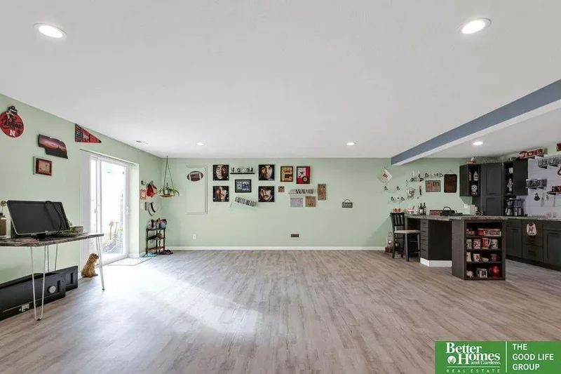 8002 Kilpatrick Parkway, Bennington, NE 68007, Bennington, Nebraska, United States. - Photo 49