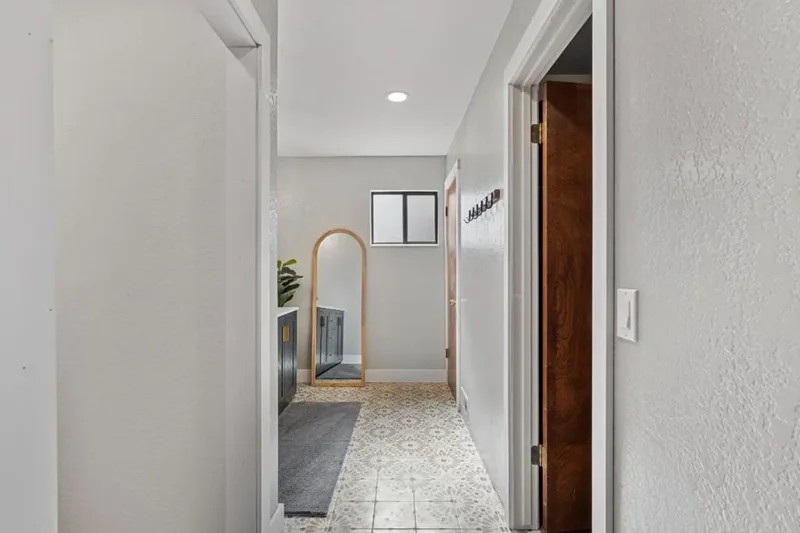 215 Rays Circle, Hollister, CA 95023, Hollister, California, United States. - Photo 31