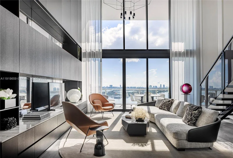 1040 Biscayne Blvd 2202, Miami, Florida, United States. - Photo 7