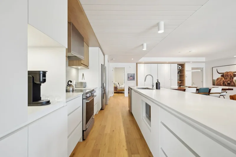 123 Rue Cuttle, Apt. 207, Mont-Tremblant, QC J8E1B9, Mont-Tremblant, Quebec, Canada. - Photo 21