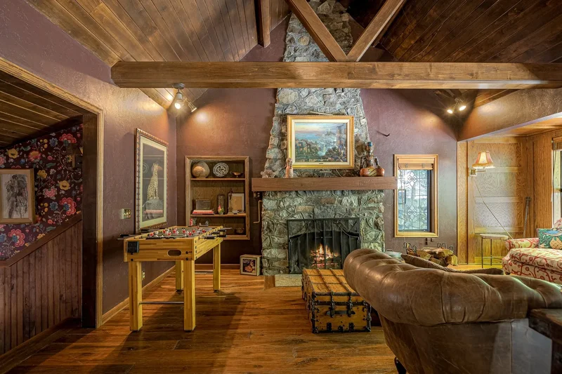 969 Oak Drive , Crestline, CA 92325, Twin Peaks, California, United States. - Photo 4