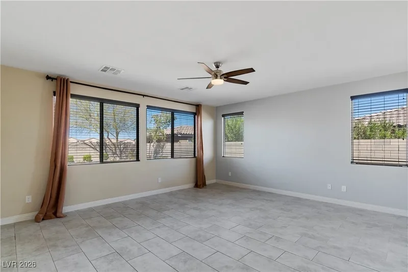 9240 Northfield Park Court, Las Vegas, Nevada, United States. - Photo 33