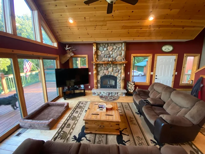 7330 N Crestview Road, Stillman Valley, Illinois, United States. - Photo 9