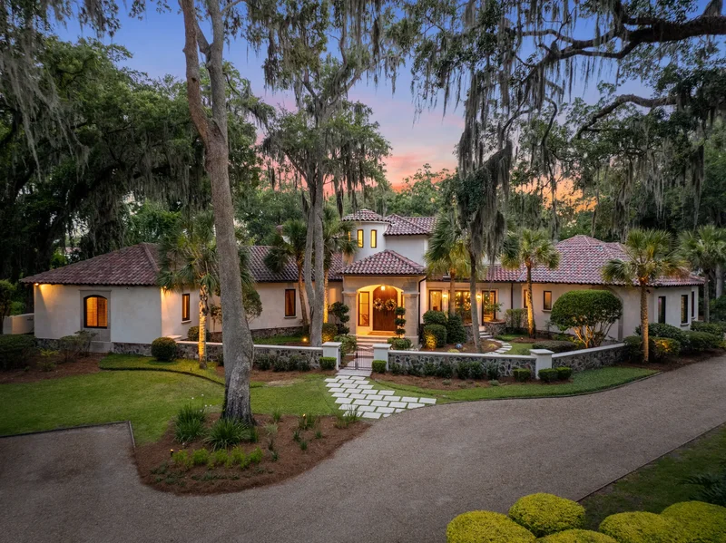 305 Hawkins Island Drive, Saint Simons Island, GA 31522, St. Simons, Georgia, United States. - Photo 8