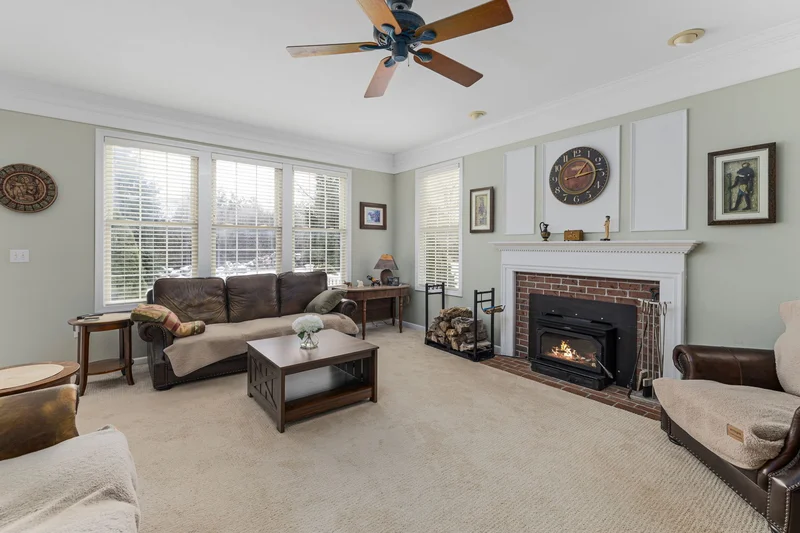 43 Wild Rose Court , South Kingstown, RI 02879, South Kingstown, Rhode Island, United States. - Photo 19