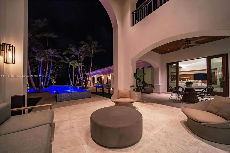 8955 SW 63rd Ct, Coral Gables, Florida, United States. - Photo 34