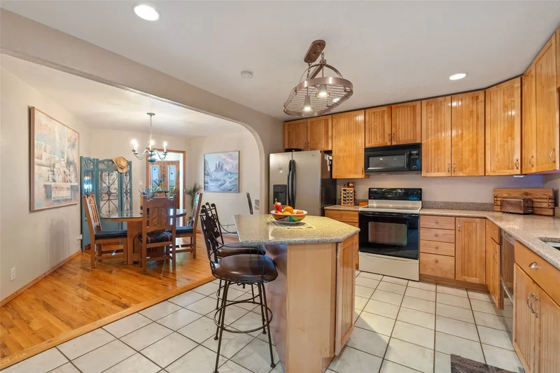 35 Vista Alondra , Santa Fe, NM 87508, Santa Fe, New Mexico, United States. - Photo 22