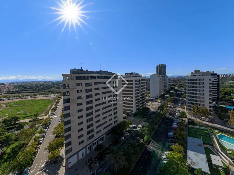 Calle de las Moreras, Valencia, Valencia, Valencia, Quatre Carreres, Valencia, Spain. - Photo 5
