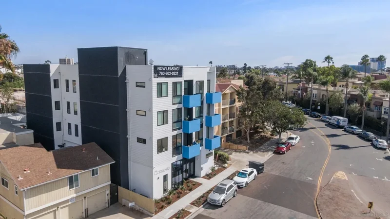4015 Richmond St, San Diego, California, United States. - Photo 4