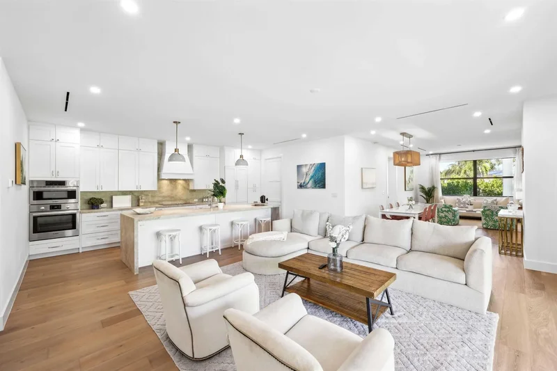 330 Laurie Road, West Palm Beach, Florida, United States. - Photo 2