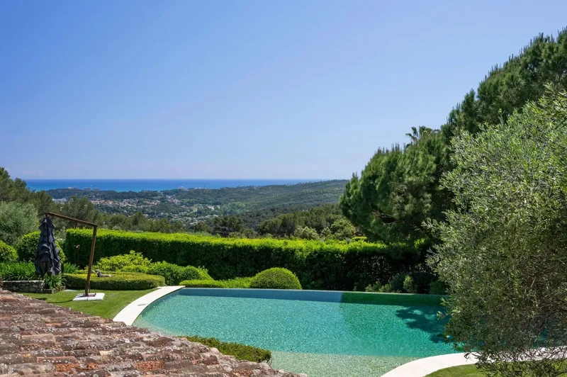 La Colle-sur-Loup, Provence-Alpes-Côte d'Azur, France. - Photo 20