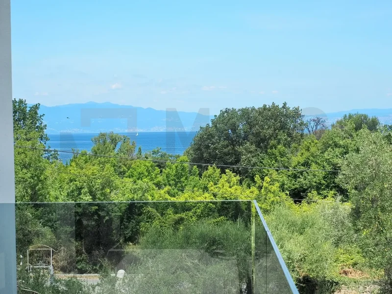 Malinska, new apartment with a view near the beach!