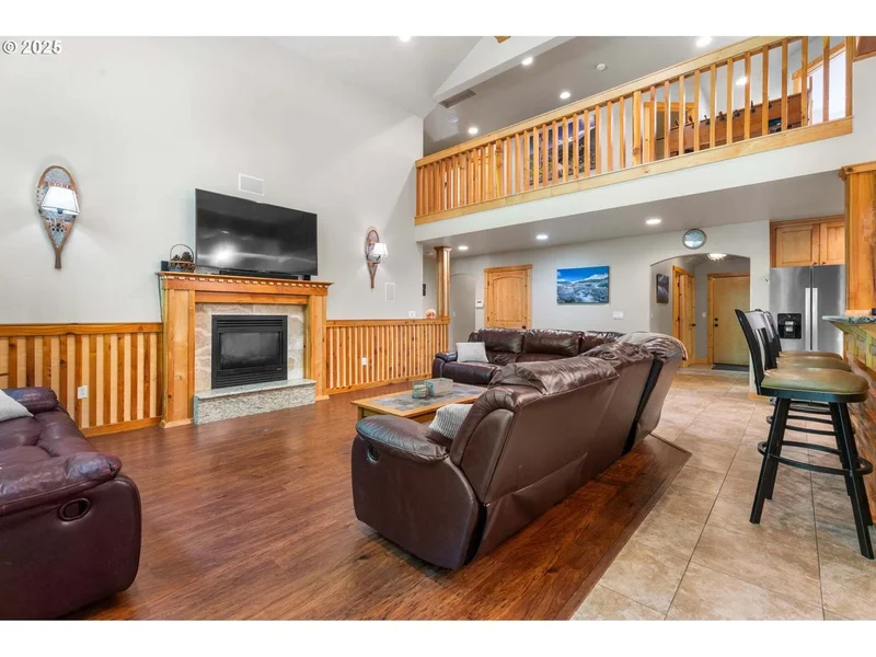 68182 E Twinberry Loop, Welches, OR 97067, Mount Hood Village, Oregon, United States. - Photo 10