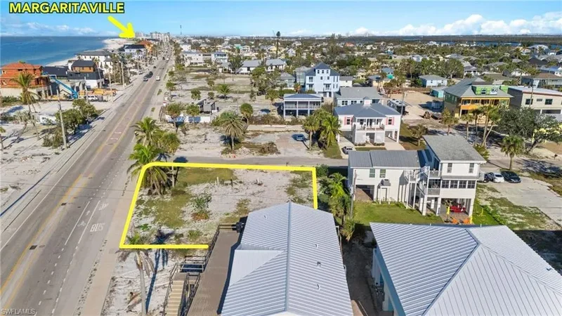 3909, Fort Myers Beach, Florida, United States. - Photo 11