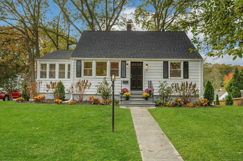 10 Parallel Street, Norwalk, Connecticut, United States. - Photo 22