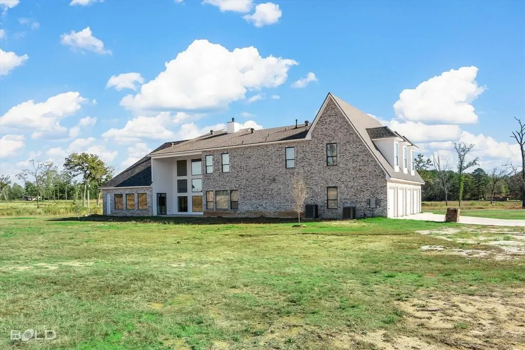 Single Family Residence in Blanchard