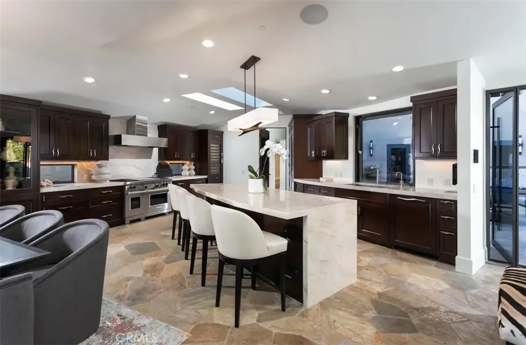 26 S La Senda Drive, Laguna Beach, California, United States. - Photo 18