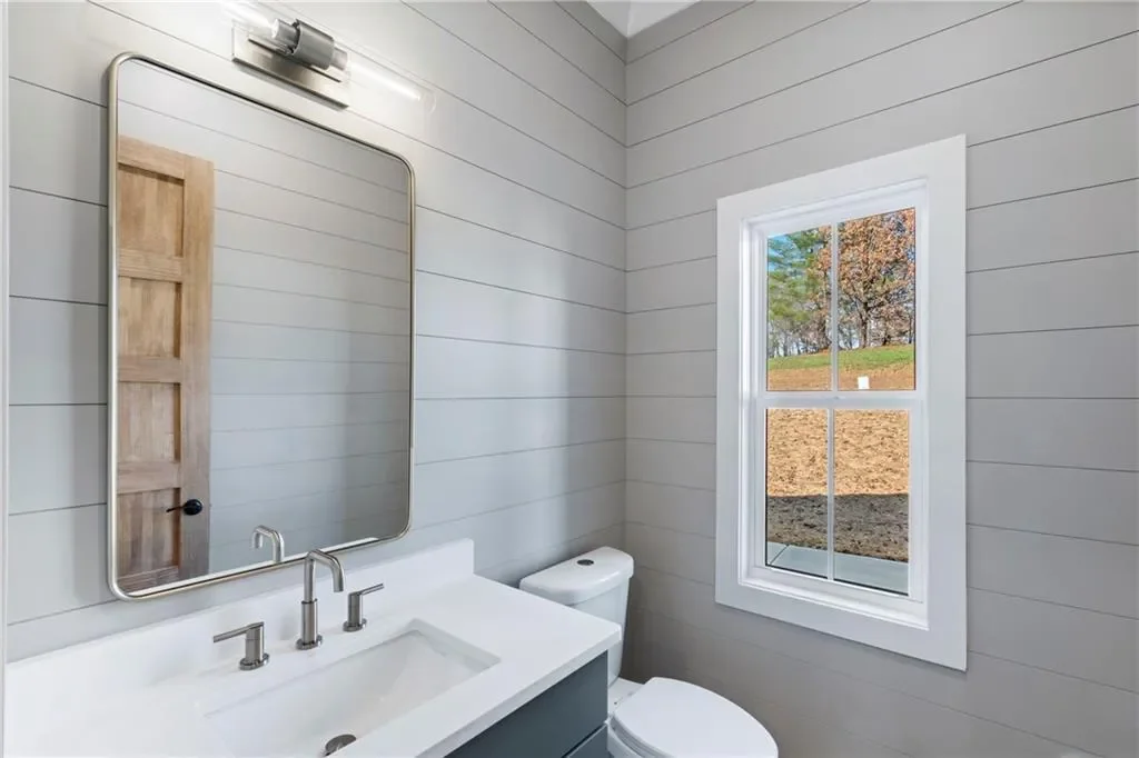 868 Old Owen Drive, Blairsville, Georgia, United States. - Photo 3