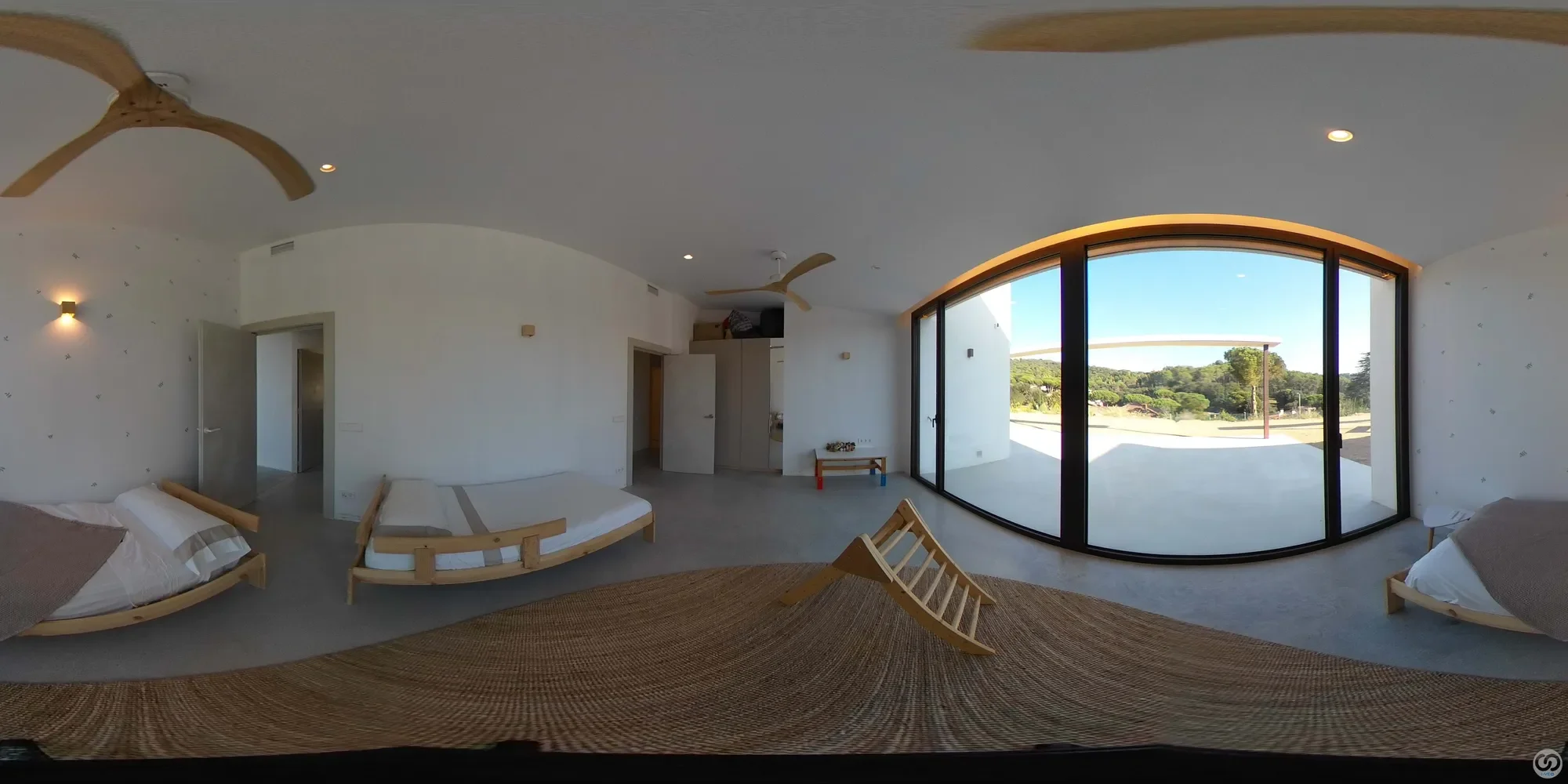 Gallery photo 10
