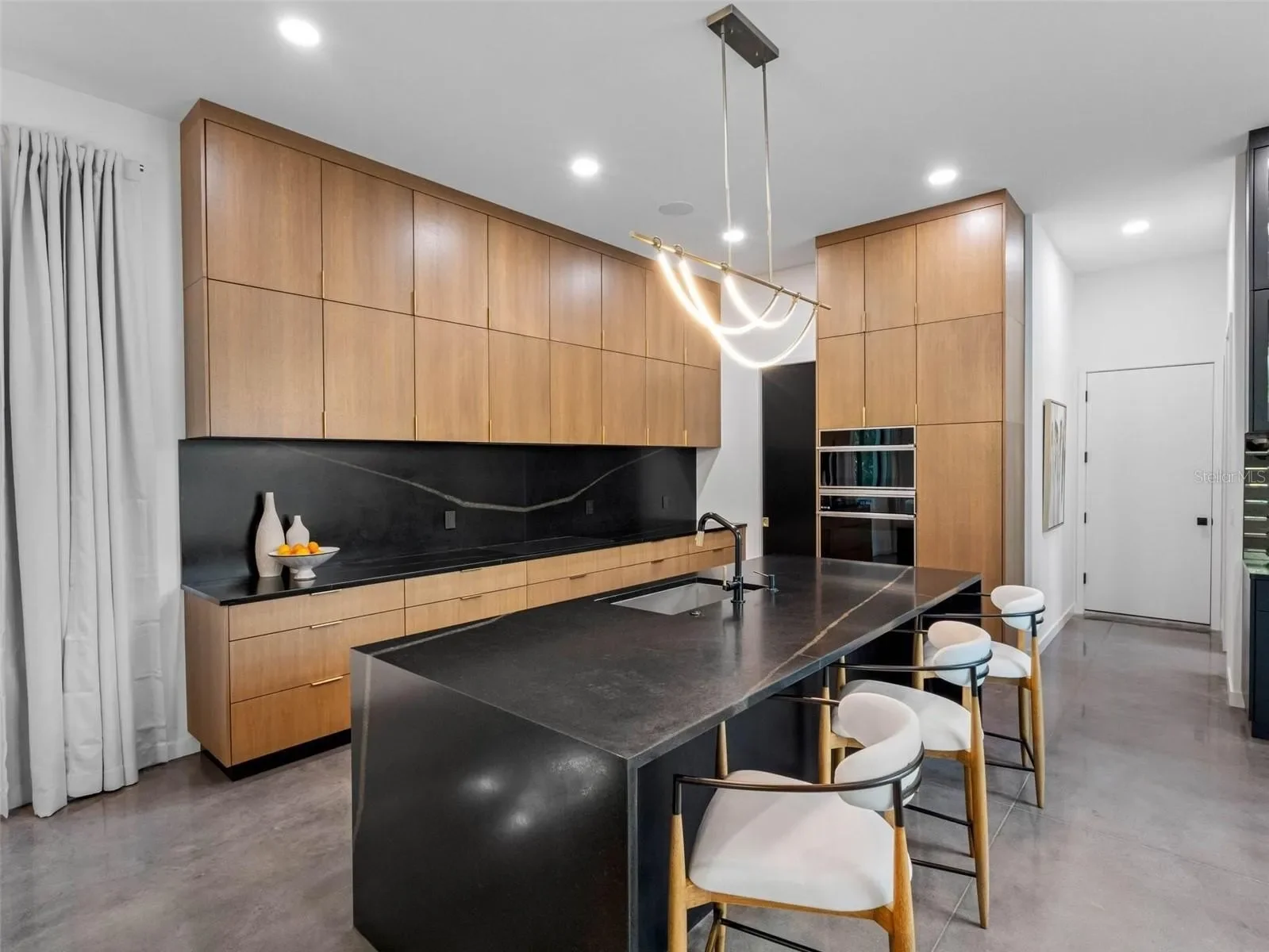526 16TH AVENUE NE, ST PETERSBURG, FL, 33704, USA, St. Petersburg, Florida, United States. - Photo 33