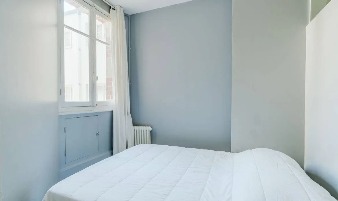 Boulevard Morland, Paris, Île-de-France, France. - Photo 13