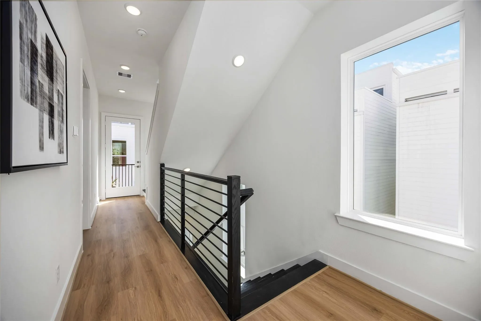 Gallery photo 11