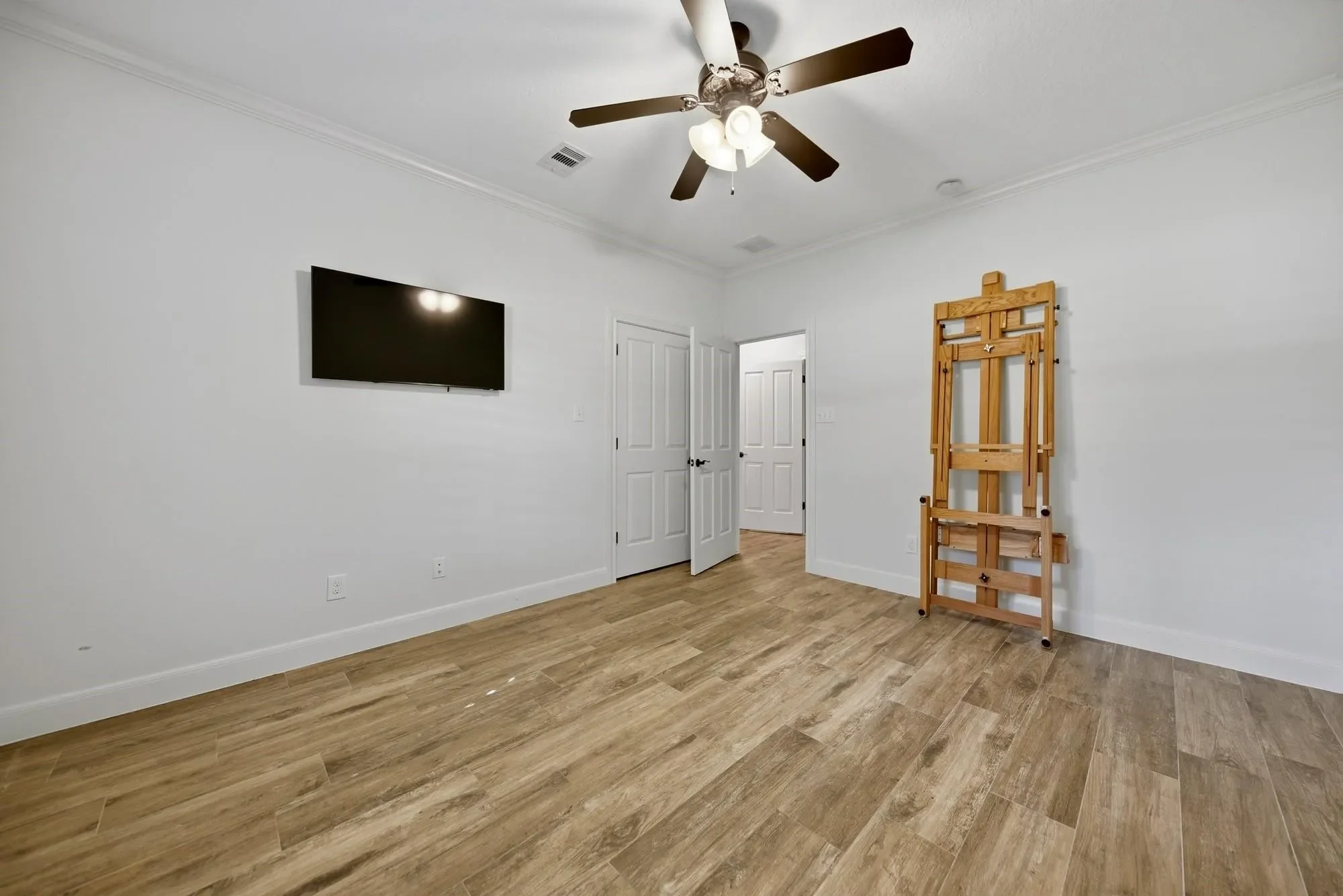 404 Saint Andrews Drive, New Ulm, Texas, United States. - Photo 32