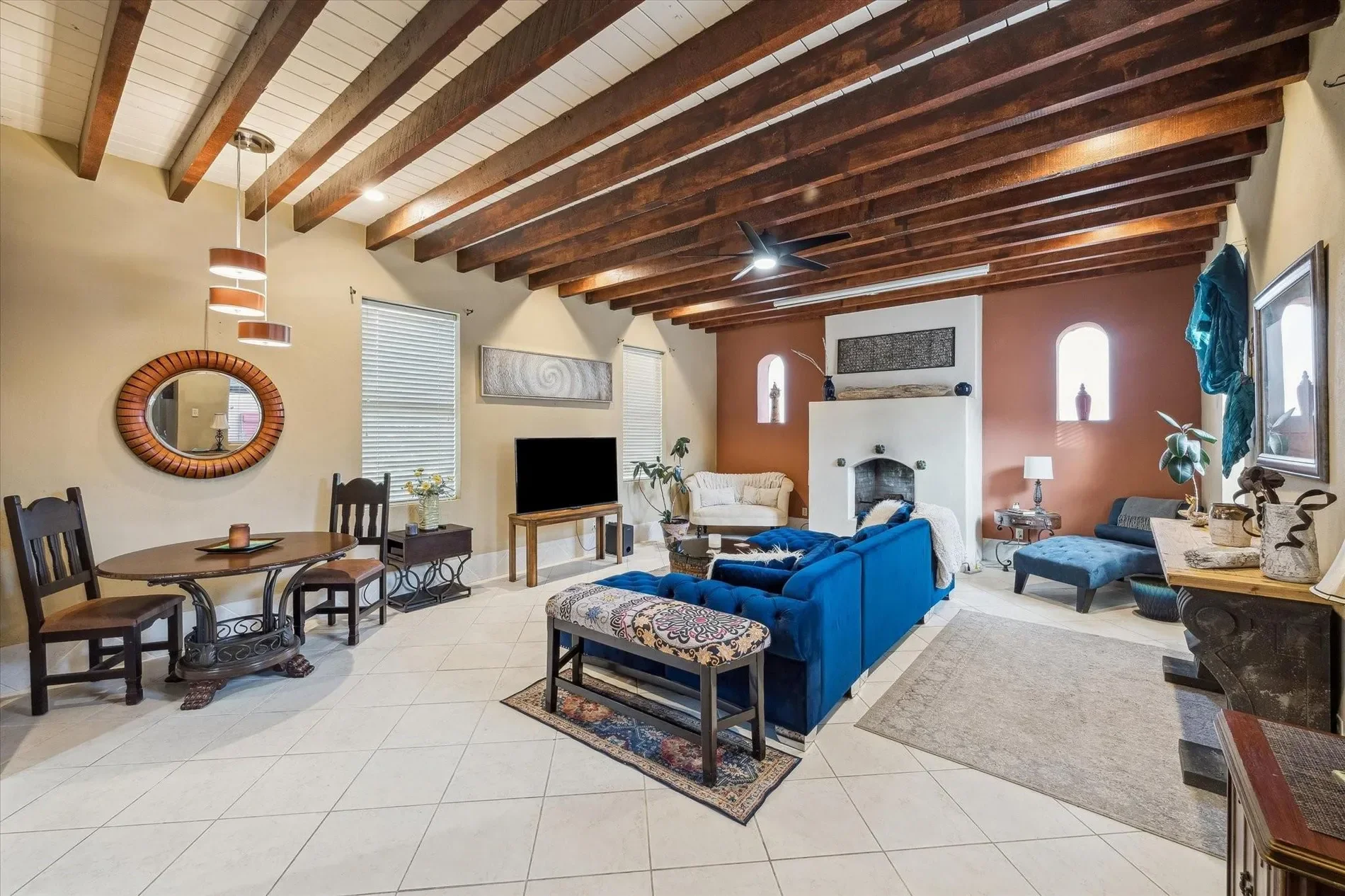 614 Pine Gully Road, Seabrook, Texas, United States. - Photo 1