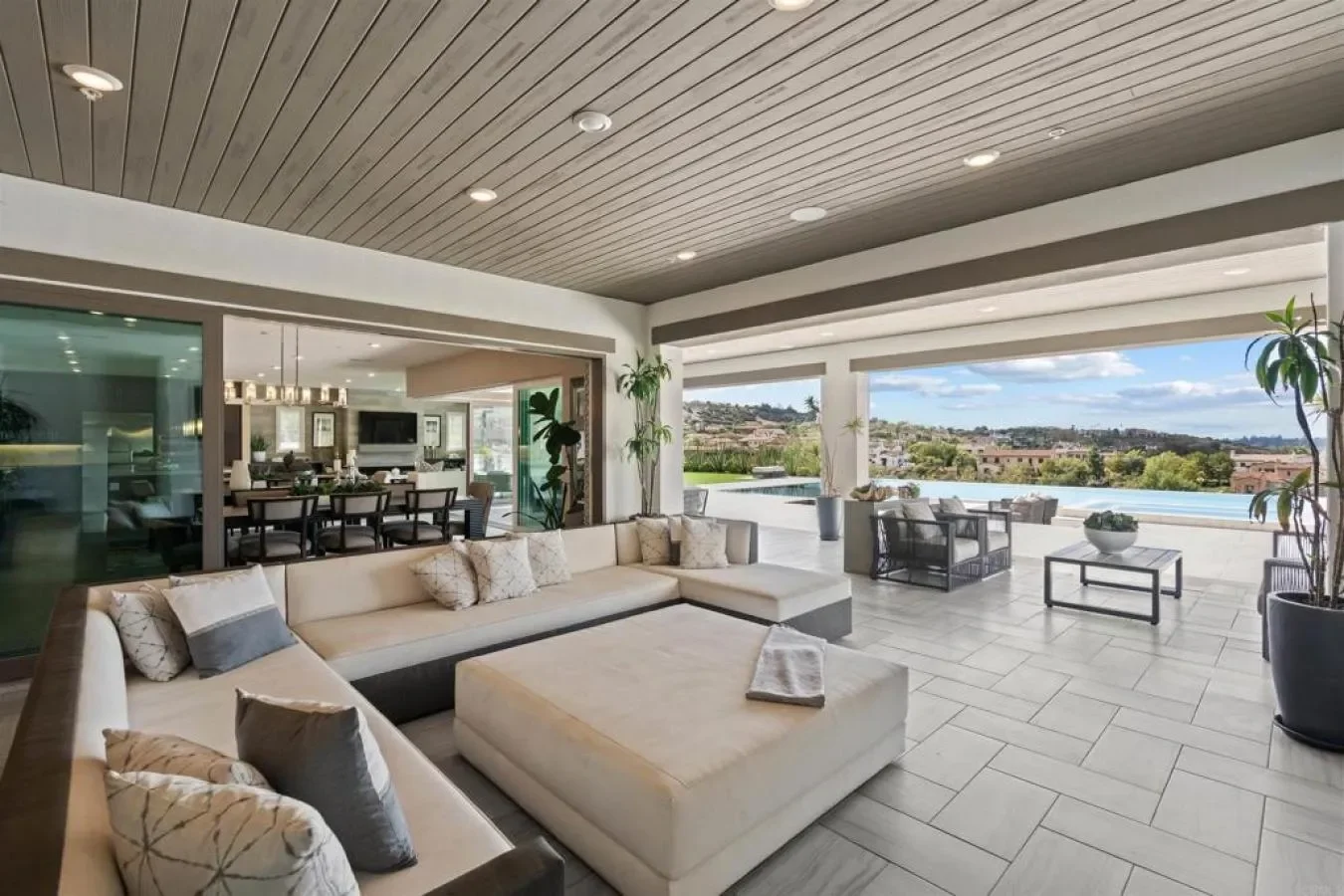 17028 Rendezvous Circle, Rancho Santa Fe, California, United States. - Photo 24