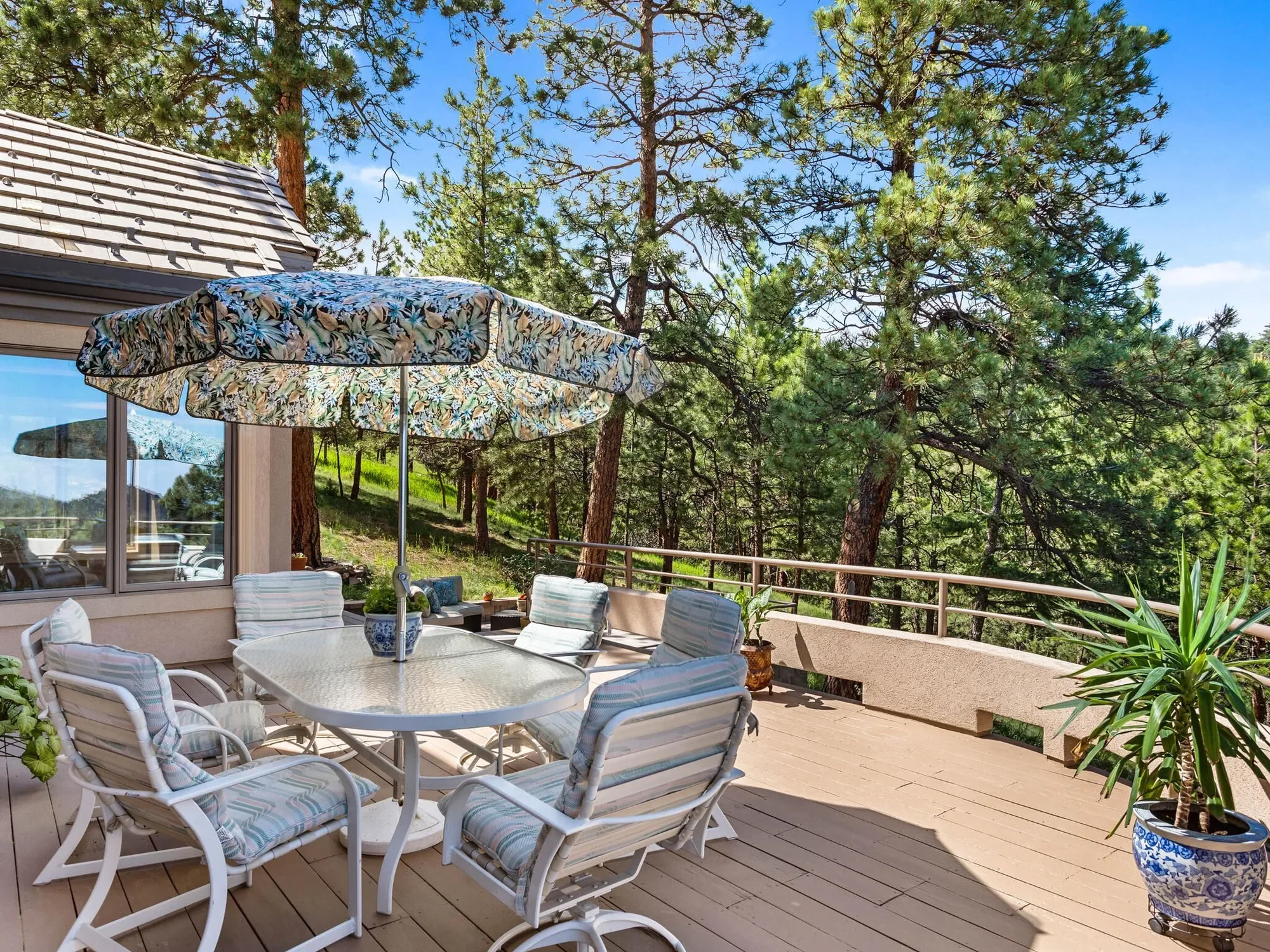 1992 Montane Drive E , Golden, CO 80401, Golden, Colorado, United States. - Photo 8