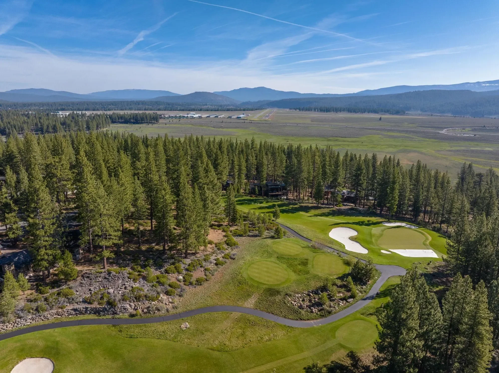 408 James McIver, Truckee, California, United States. - Photo 7