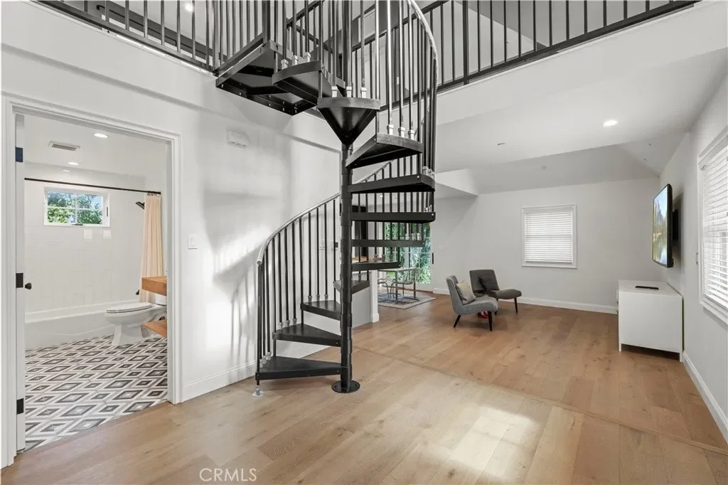 5200 Collier Place, Woodland Hills, CA, 91364, USA, Los Angeles, California, United States. - Photo 53