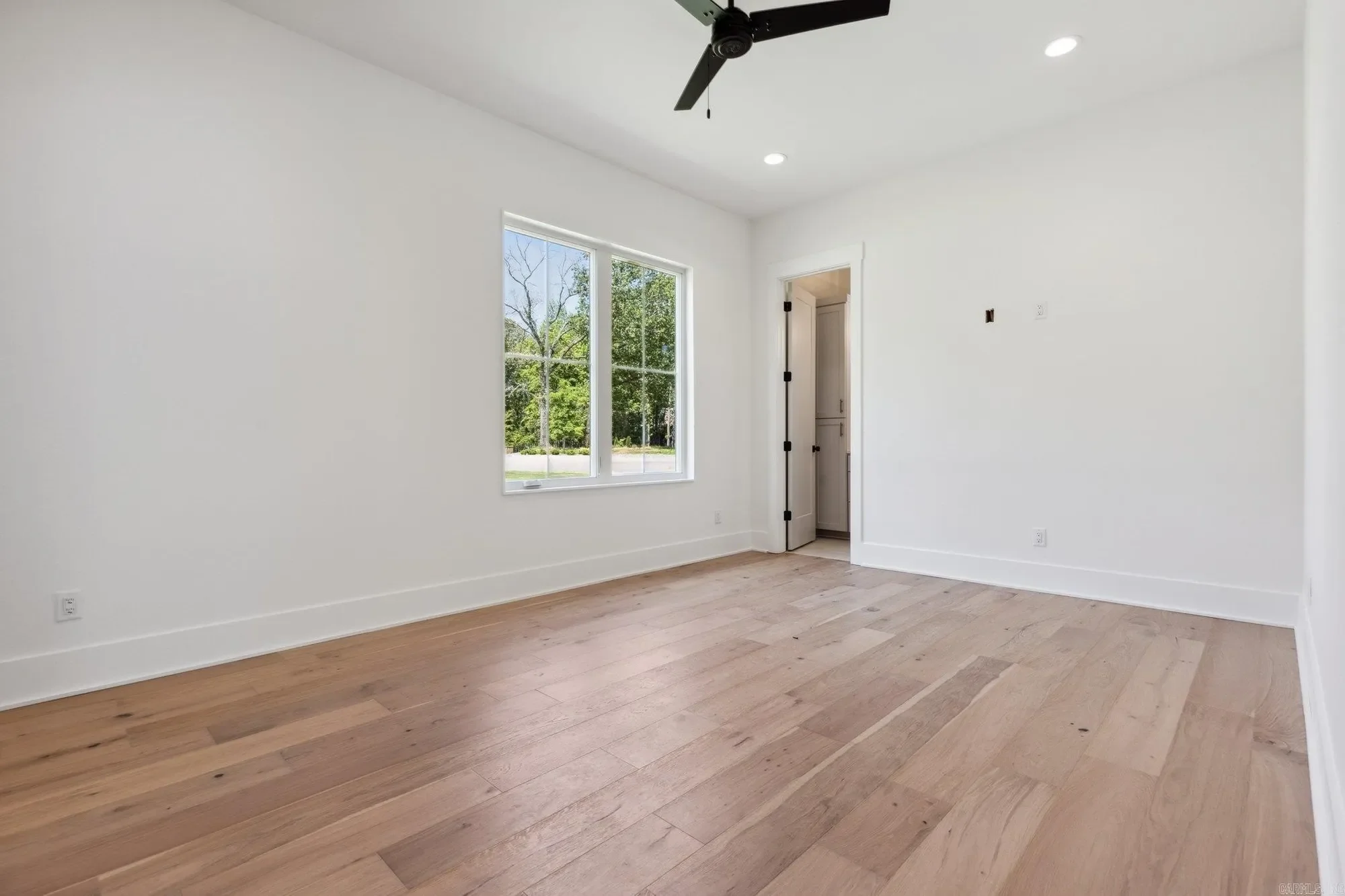 Gallery photo 6