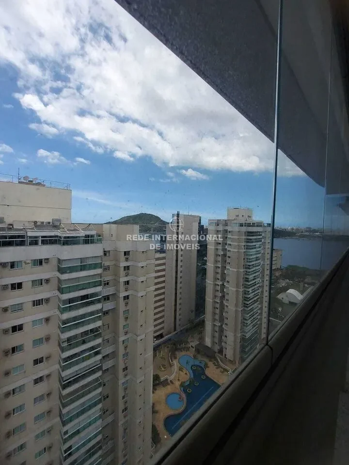 Enseada do Suá, State of Espírito Santo, Brazil. - Photo 13