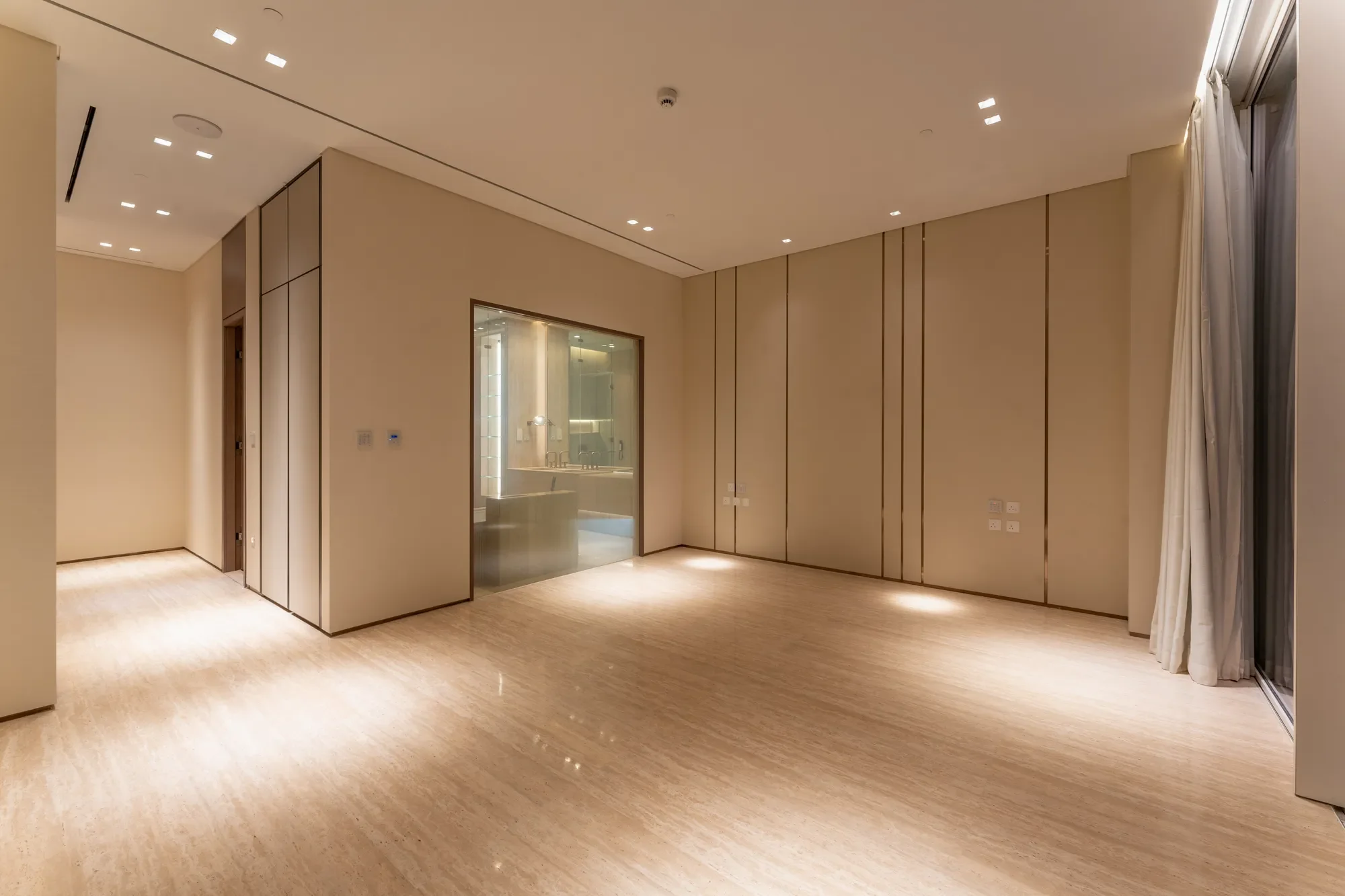 Gallery photo 2