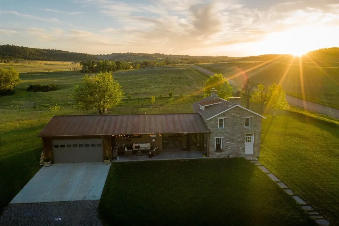 802 Deadmans Canyon Road, Reed Point, Montana, United States. - Photo 10