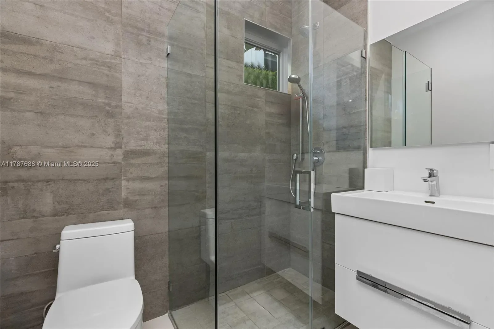 4039 Ventura Ave, Miami, Florida, United States. - Photo 13