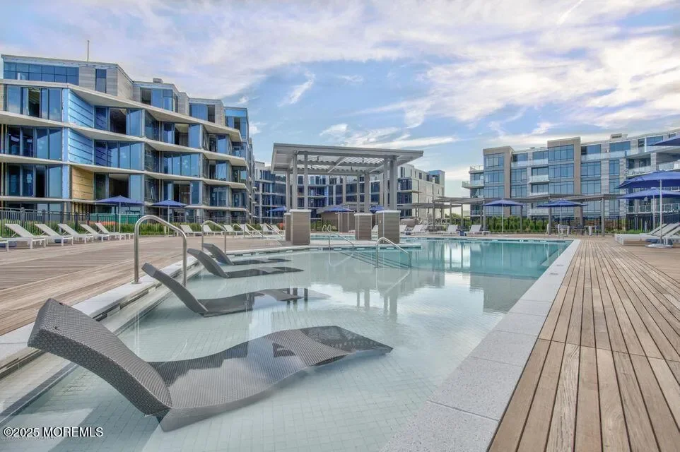 20 Melrose Terrace Unit 305, Long Branch, NJ 07740, Long Branch, New Jersey, United States. - Photo 27