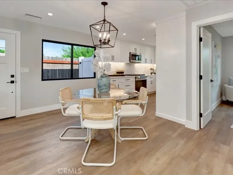 270 Albert Place, Costa Mesa, California, United States. - Photo 24