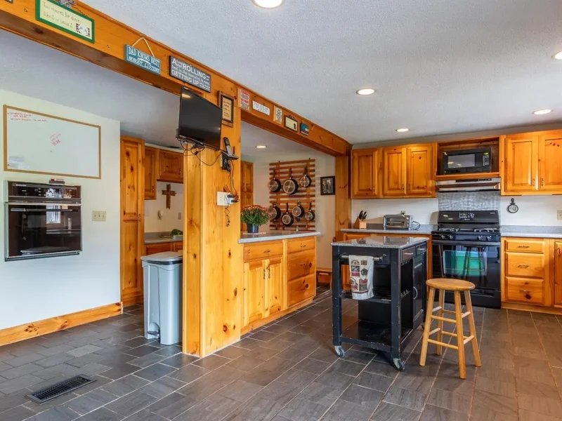 28 Village Road, Surry, NH 03431, Keene, New Hampshire, United States. - Photo 2