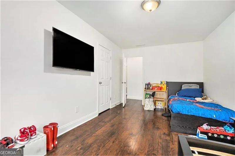 2798 Glenlocke Circle Nw, Atlanta, GA 30318, Atlanta, Georgia, United States. - Photo 14