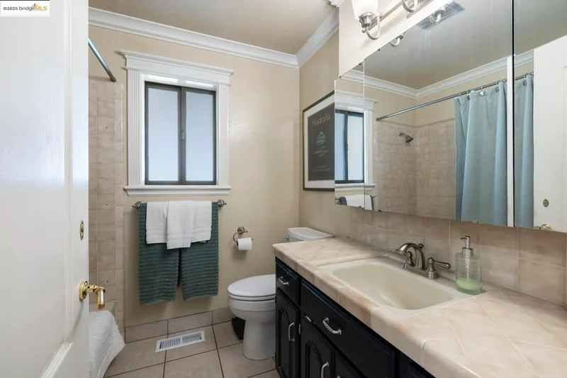 13299 Curry Ave, Lodi, California, United States. - Photo 18