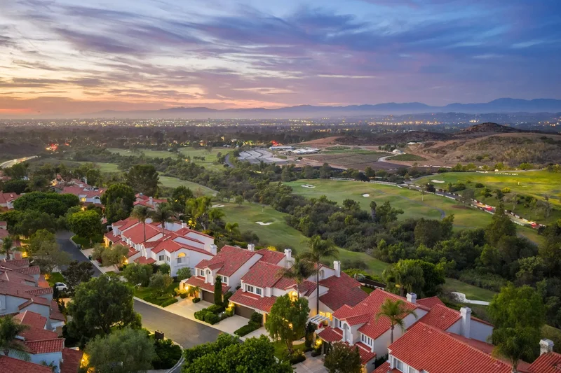 31 Mirador #34 , Irvine, CA 92612, Irvine, California, United States. - Photo 2