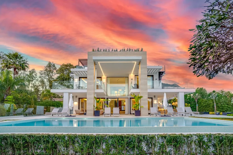 6-Bedroom Villa in Marbella,