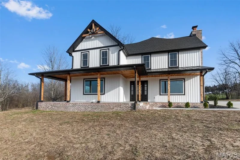 Single Family Residence in Jackson