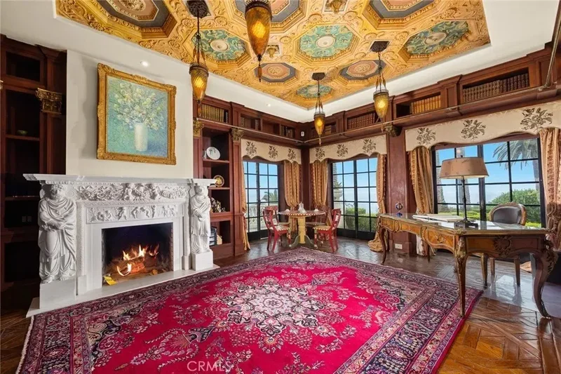 Single Family Residence in Rancho Palos Verdes